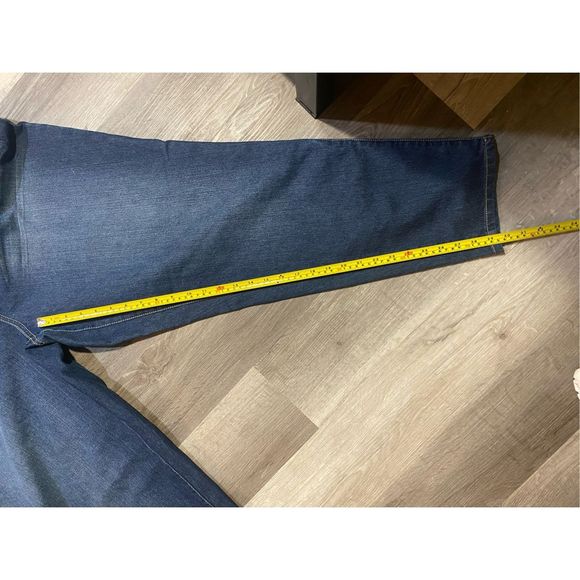 Fashion Bug NWT Tapered Jeans Side Slit With Zipper Closure, Women’s Size 22 - Picture 9 of 15